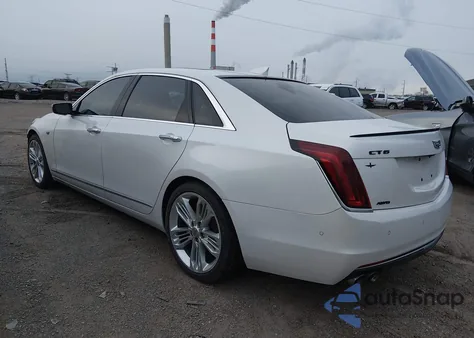 2018 Cadillac Ct6 Twin Turbo Luxury z USA, uszkodzony, nr VIN 1G6KE5R67JU119675